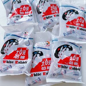 冠生园大白兔奶糖怀旧童年原味114克袋装结婚囍糖整箱批发零售