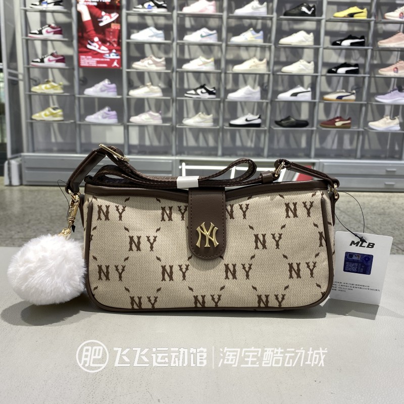 MLB老花满花户外休闲单肩背包