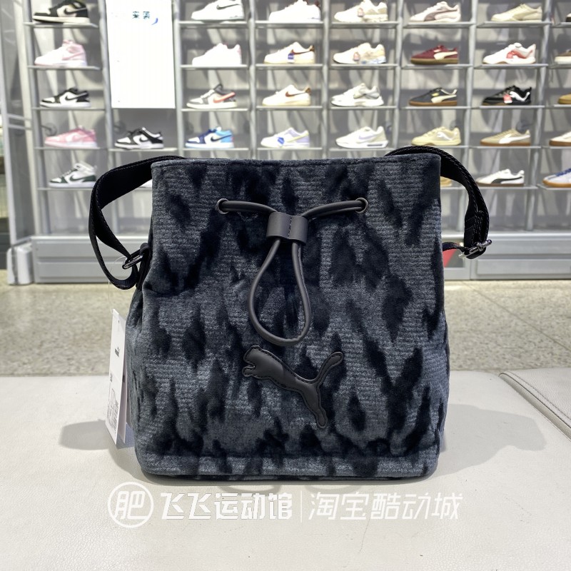 彪马单肩包斜挎包时尚新款包包