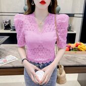 上衣洋气小衫 V领镂空蕾丝网纱打底衫 显瘦短款 泡泡袖 女 女2026夏装