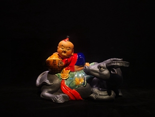 宝宝丁财两旺2021金牛年中式生肖事业石湾公仔陶瓷客厅酒柜摆件