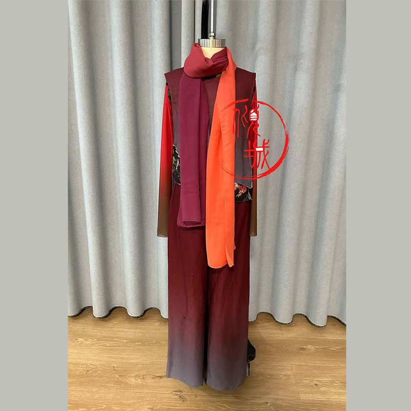 第十三届桃李杯女子独舞东北秧歌偷偷长大量身定制艺考演出服