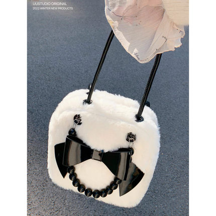 uustudio小众原创设计新款甜酷少女毛毛绒可爱蝴蝶结百搭斜挎方包