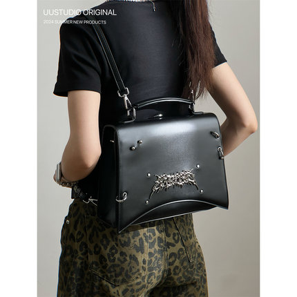 uustudio原创设计暗黑辣妹Y2K亚比荆棘穿刺中性铆钉双肩背学生包