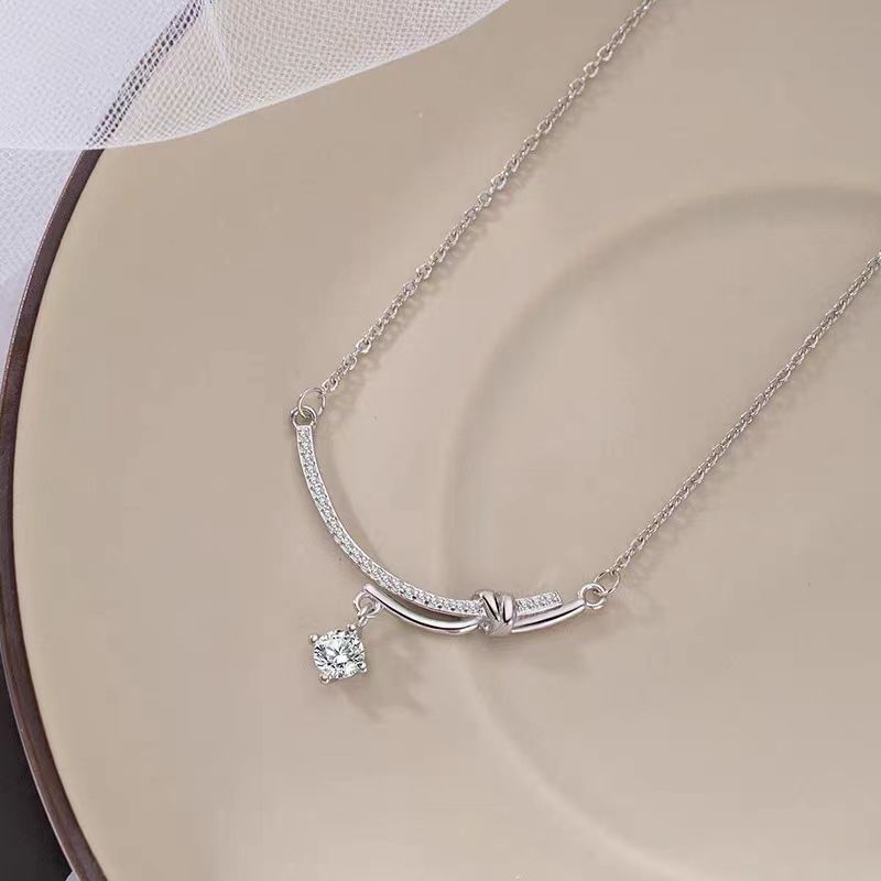 s925纯银笑脸夏季项链女轻奢小众高级感锁骨链小红书网红同款吊坠