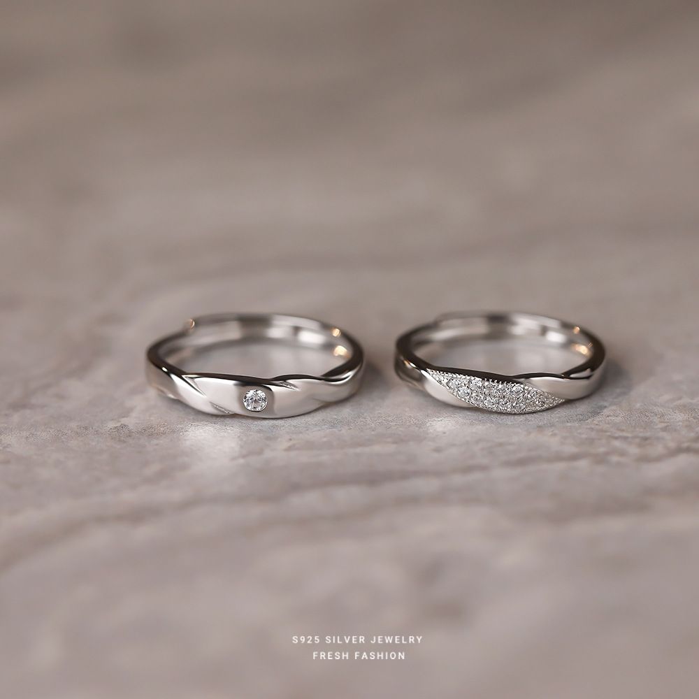 s925纯银情定终身简约波纹情侣对戒轻奢个性锆石男女活口戒指