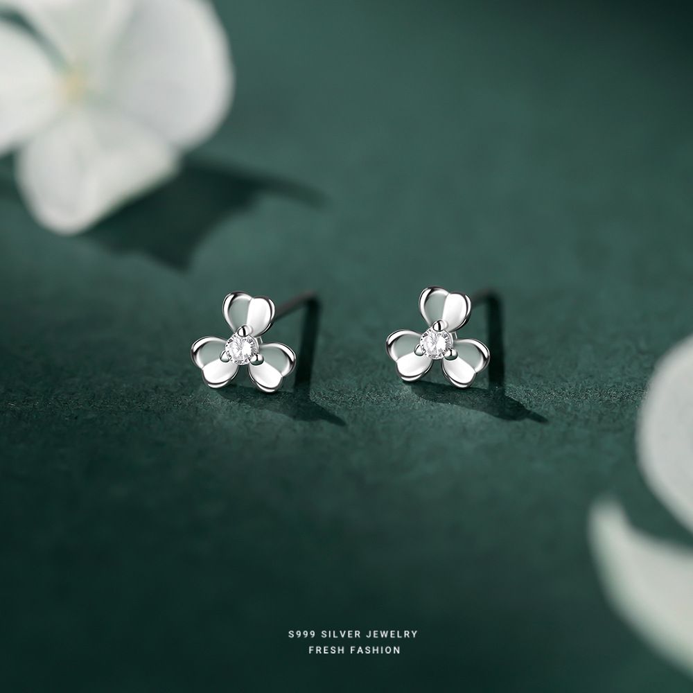 韩式森系小清新三瓣草锆石耳钉女s999纯银简约百搭养耳洞足银耳饰
