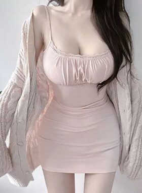 韩国东大门新品 性感紧身胸前抽褶吊带连衣裙女春秋包臀打底裙