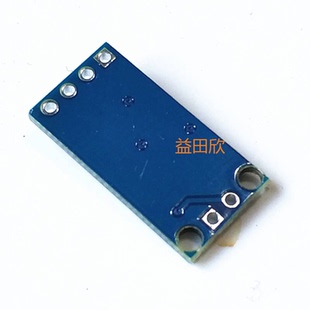 总线驱动接口模块 控制器接口模块 TJA1050 CAN