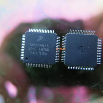 S9S08AW48E5CPUER现货