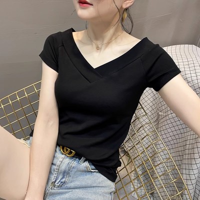 双V领黑色T恤女短袖夏季