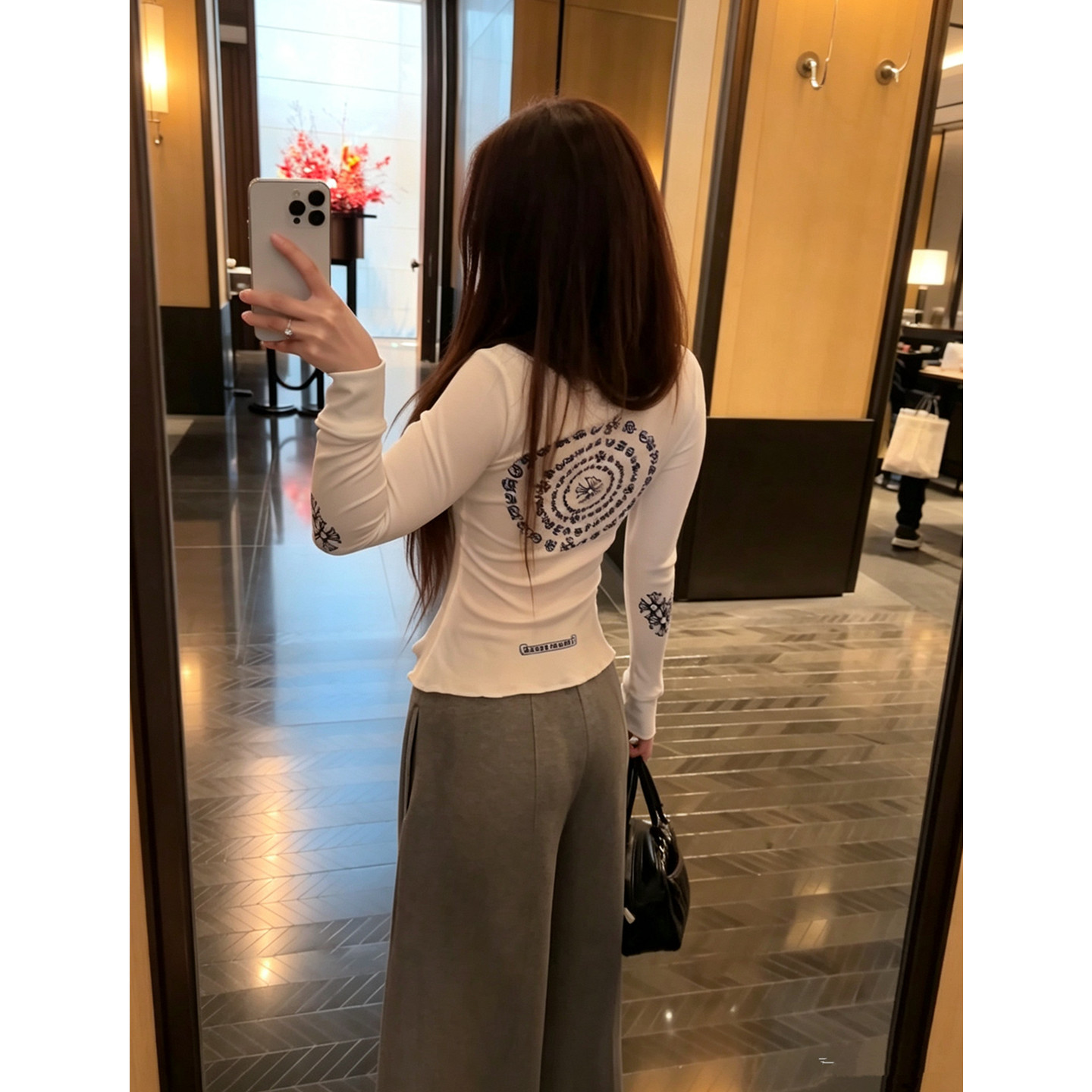 梵文印花长袖T恤女秋季修身