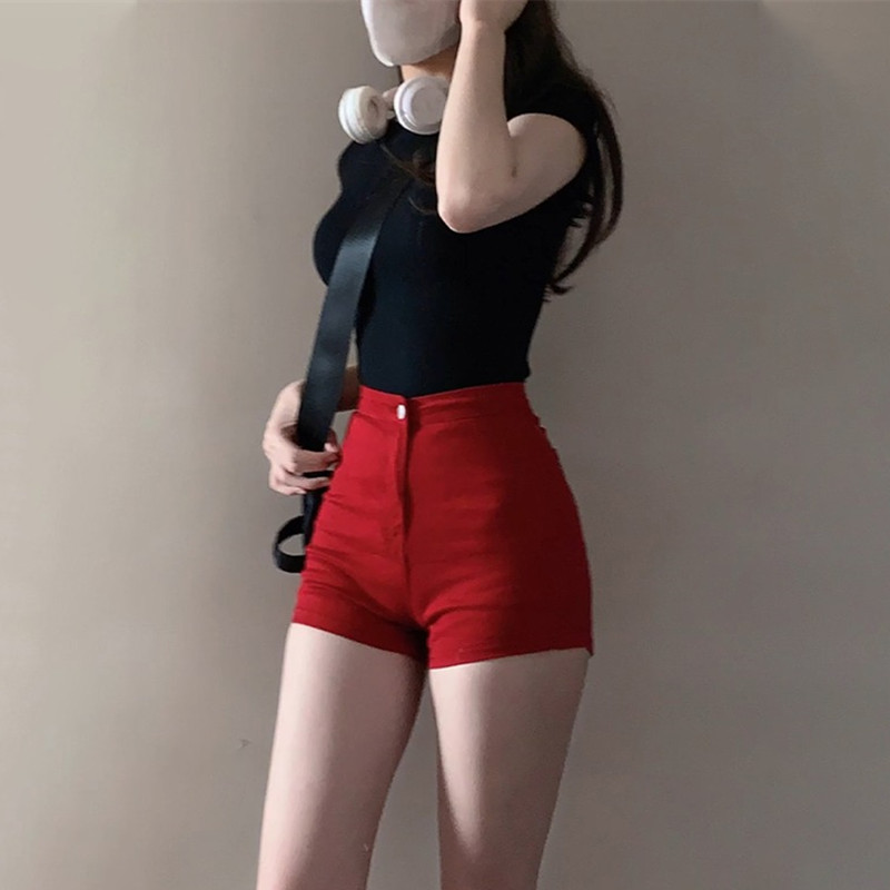 红色包臀短裤女弹力修身