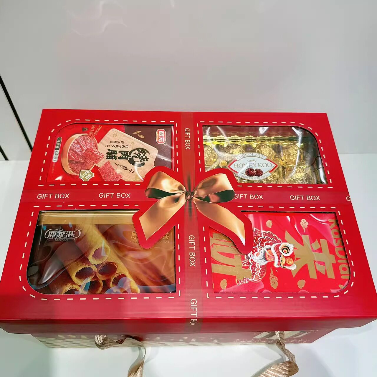 新年快乐什锦饼干礼盒综合坚果