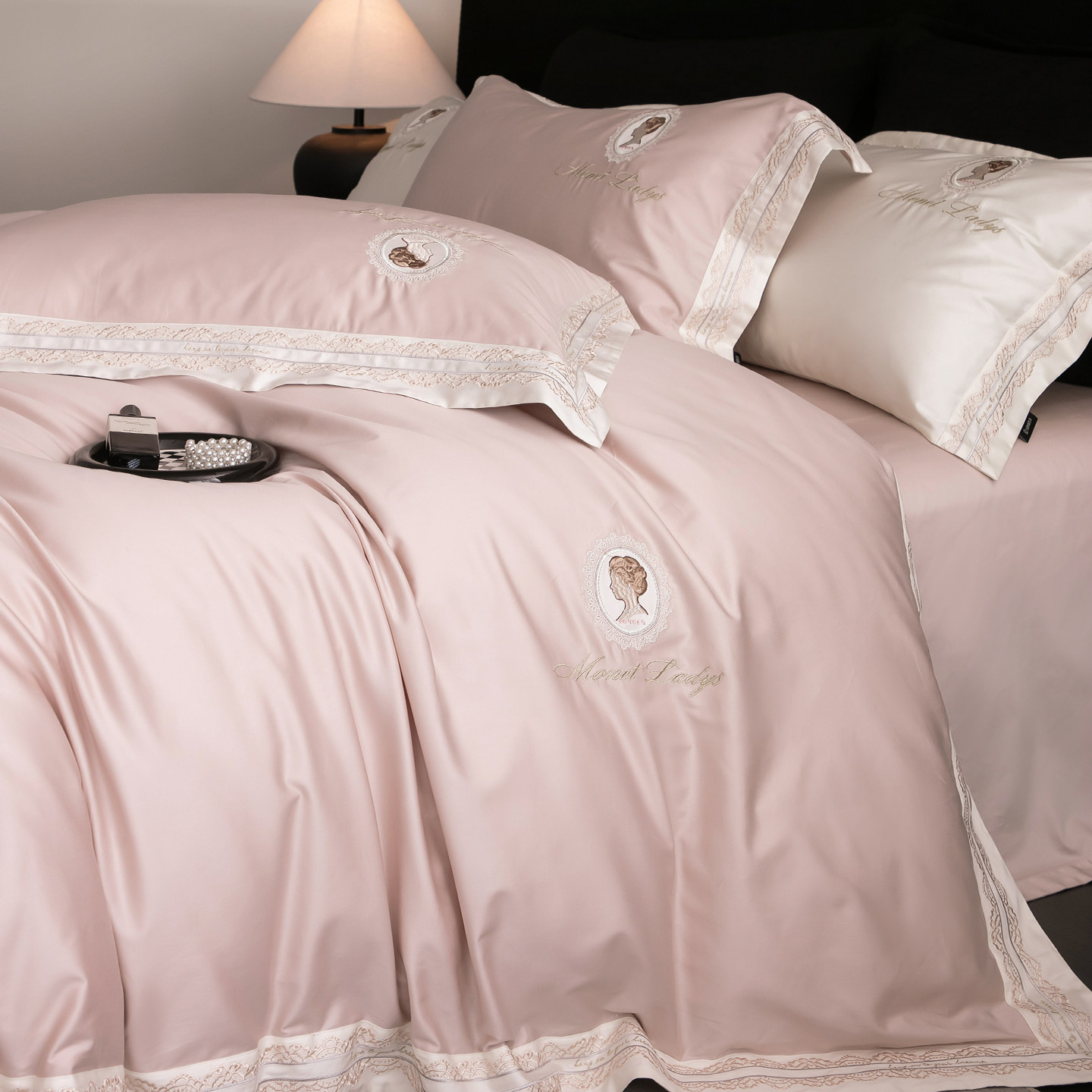 轻奢风100S全棉四件套简约刺绣被套纯棉床单款高级感纯色宽边床品,床上用品,床品套件/四件套/多件套,淘宝优惠券,粉丝福利购,淘宝优惠卷