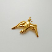 飞翔小鸟儿 气质胸花女 复古高级感精致金色胸针小众设计感时尚