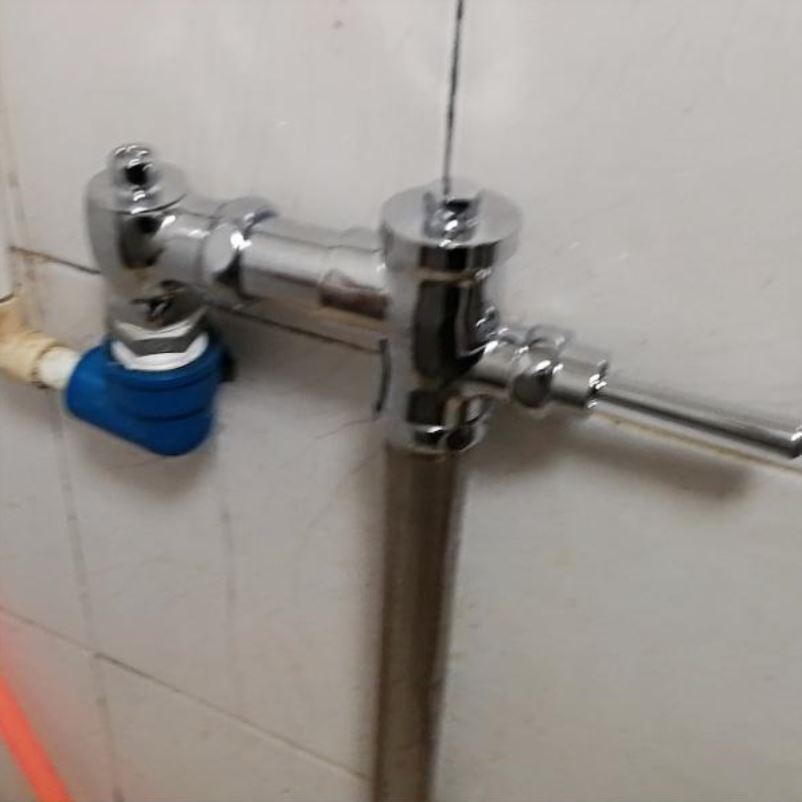 脚踏式冲水阀厕所蹲便器蹲坑延时阀黄铜卧式手扳自闭式开关冲水阀