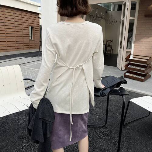 HOO秋季女装高级感法式设计感圆领后背系带慵懒针织长袖T恤