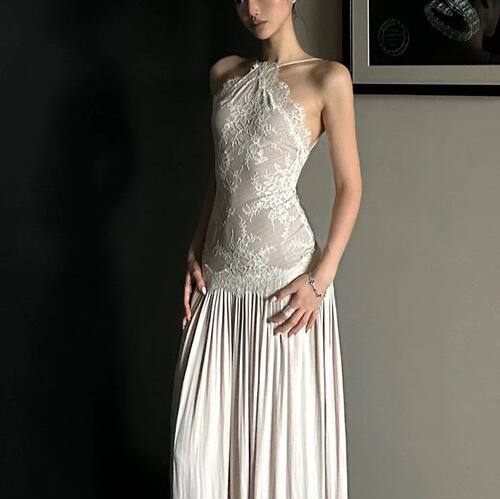 rovente 蕾丝拼接吊带连衣裙女夏气质名媛高级感收腰露背无袖长裙