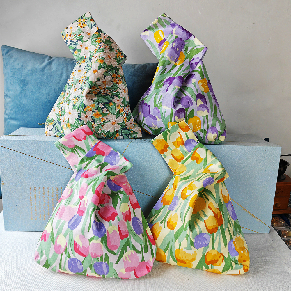 佑木包袋 郁金香浪漫清新拍照ins风汉服棉布手腕包套结小包遛弯袋