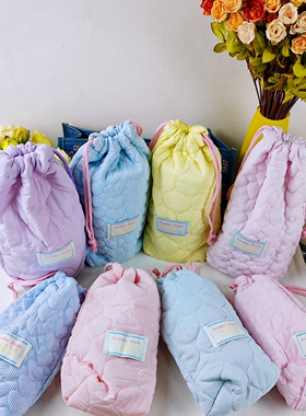 佑木包袋绗缝应援棒水杯收纳袋伴手礼品包抽绳束口户外出行防摔包