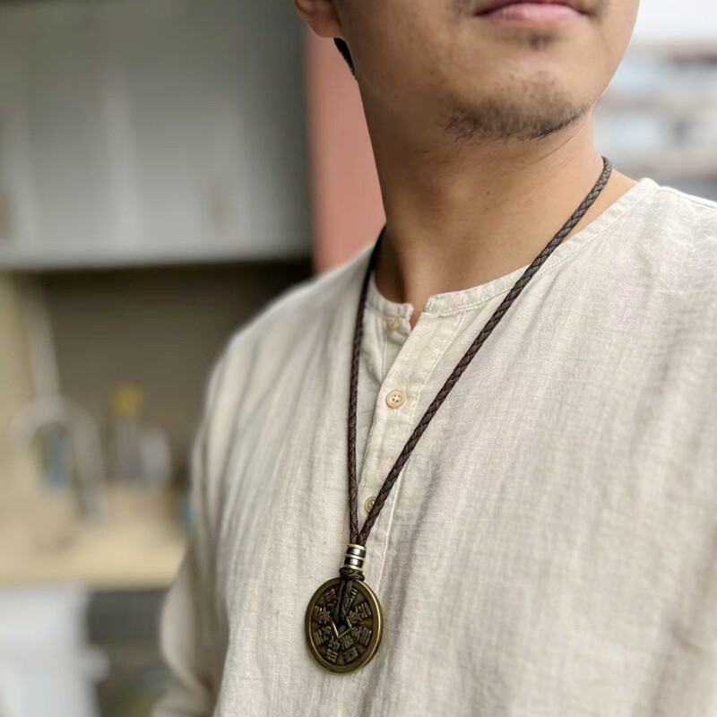 男士项链山鬼花钱吊坠挂件真品古钱币铜钱道家八卦平安护身符
