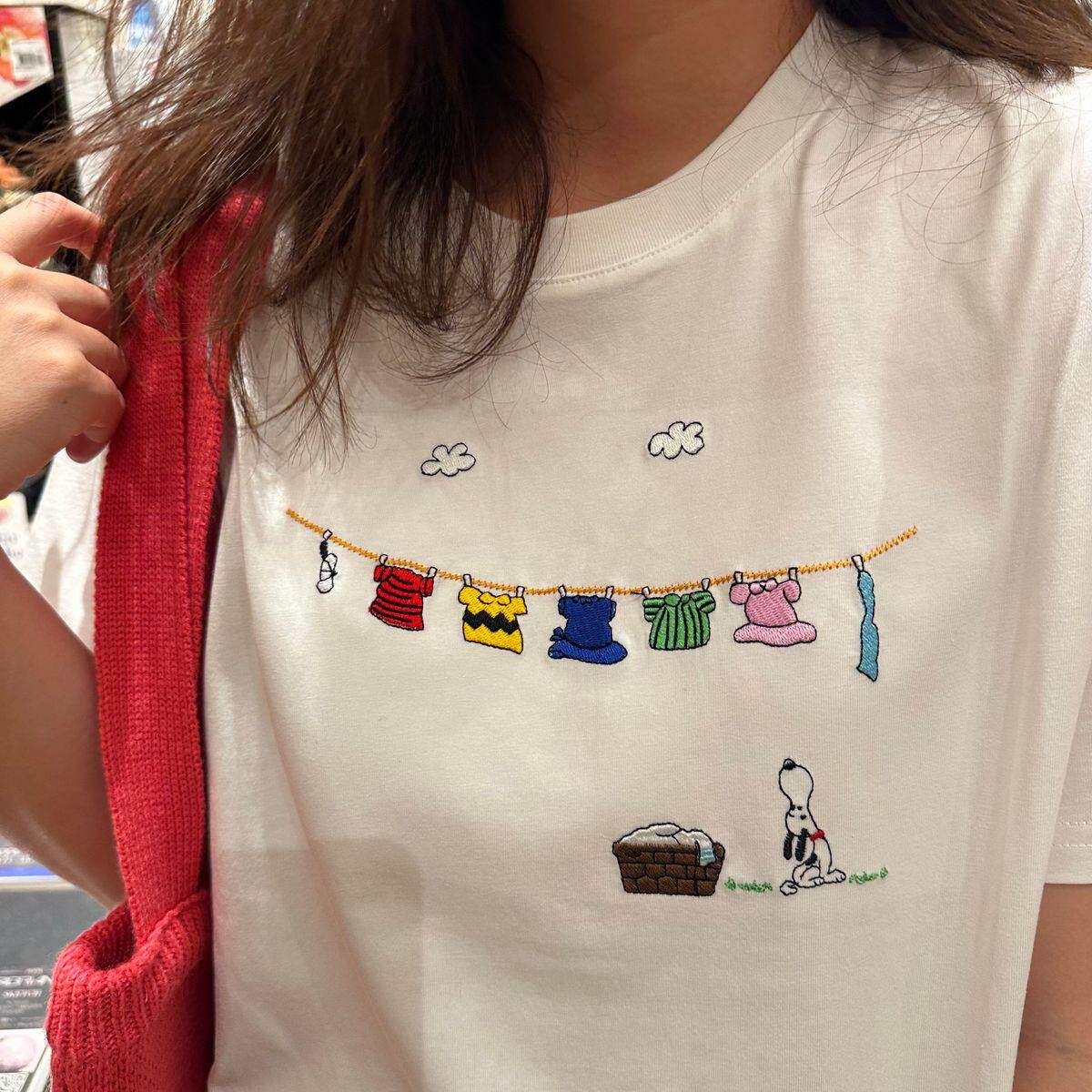 刺绣款小狗晒衣服纯棉百搭宽松原创简约韩系小众可爱短袖上衣T恤