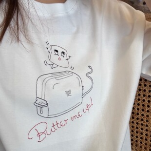 线条刺绣吐司卡通T恤情侣简约复古白色短袖 宽松原创设计童趣上衣