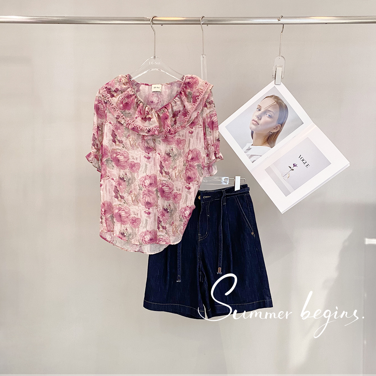 现货特价DI-SUI欧洲站2025夏新款女时尚V领花边短袖天丝小衫29522