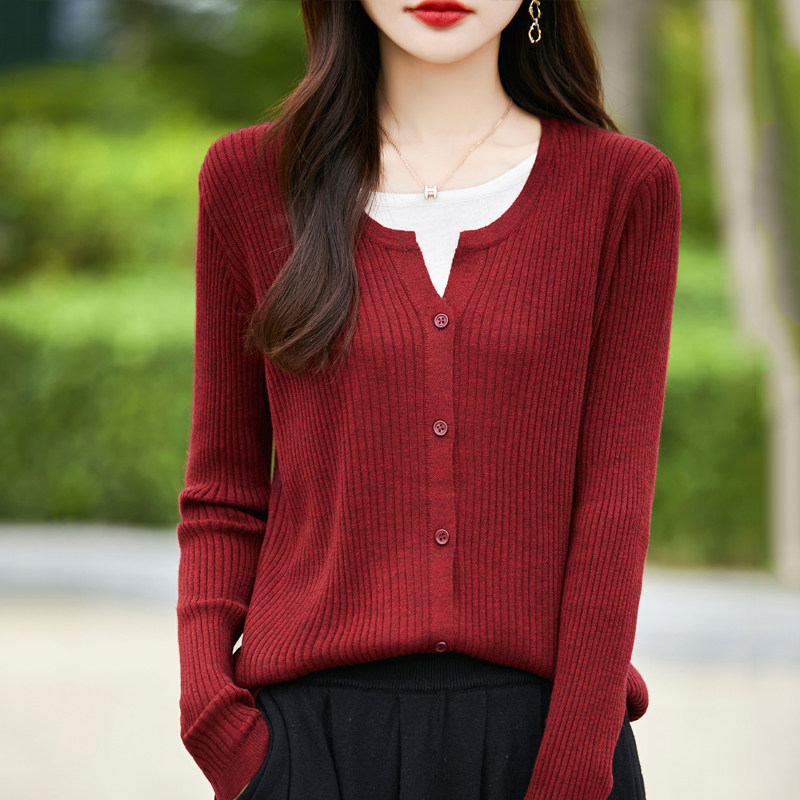 秋季新款假两件精仿羊毛针织大码毛衣百搭拼接宽松开衫外套女上衣