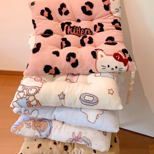 可爱办公室加厚屁垫久坐柔软椅子垫家用沙发绑带坐垫学生宿舍教室