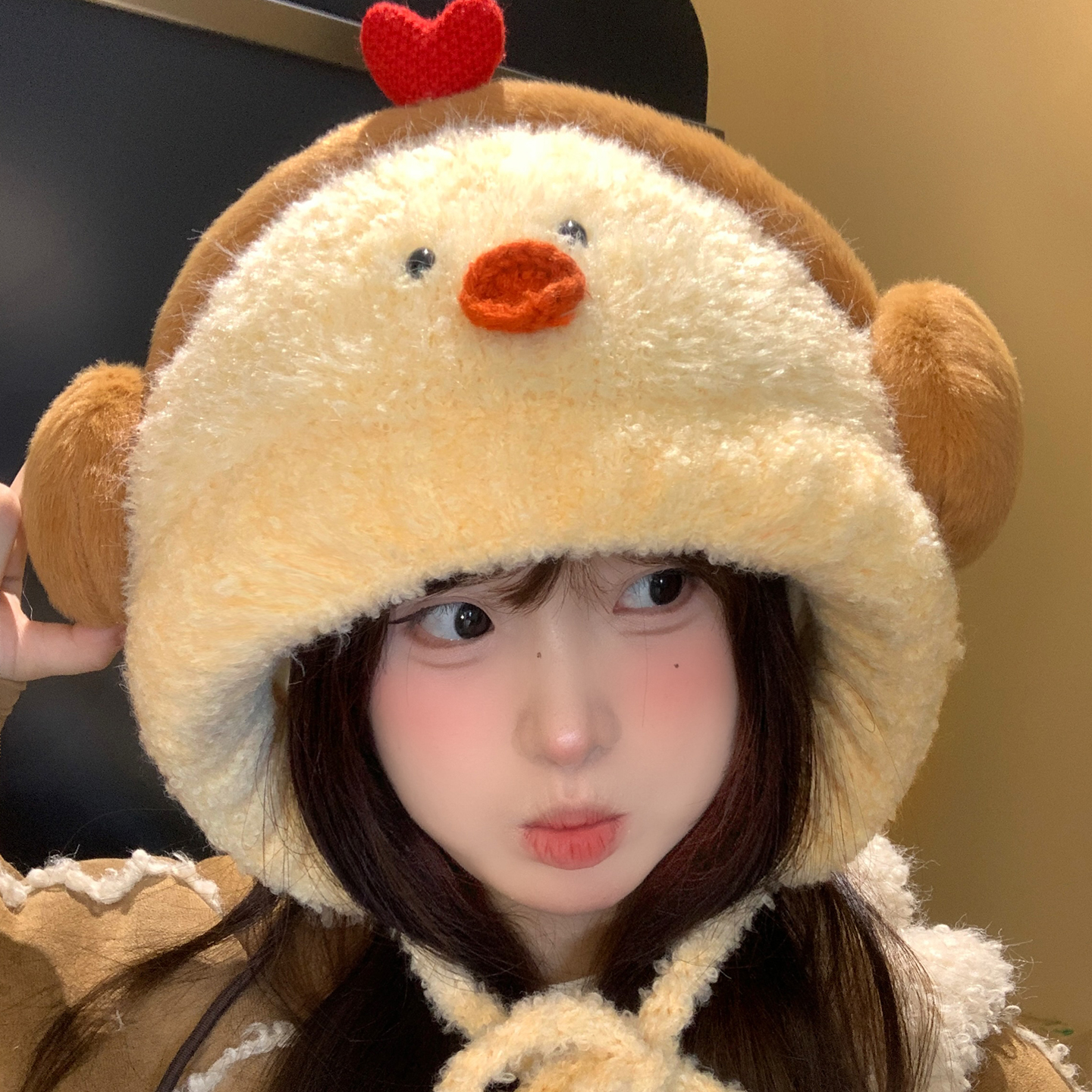 可爱小黄鸭毛绒针织帽子女冬季