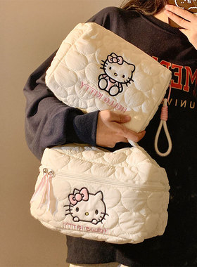 三丽鸥可爱手提化妆包女便携式大容量洗漱品护肤品收纳袋2025新款