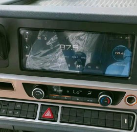 th7驾驶室12寸导航mp56寸改12寸