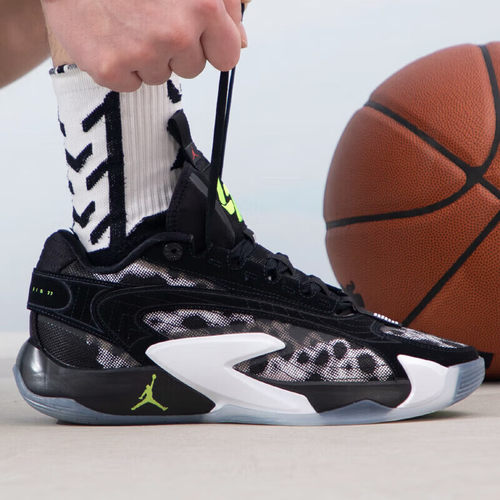 NIKE/耐克男鞋JORDAN LUKA 2 新款实战运动篮球鞋 DX9012-017