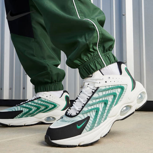 NIKE/耐克男鞋 AIR MAX TW复古透气轻便运动休闲跑步鞋DQ3984-106