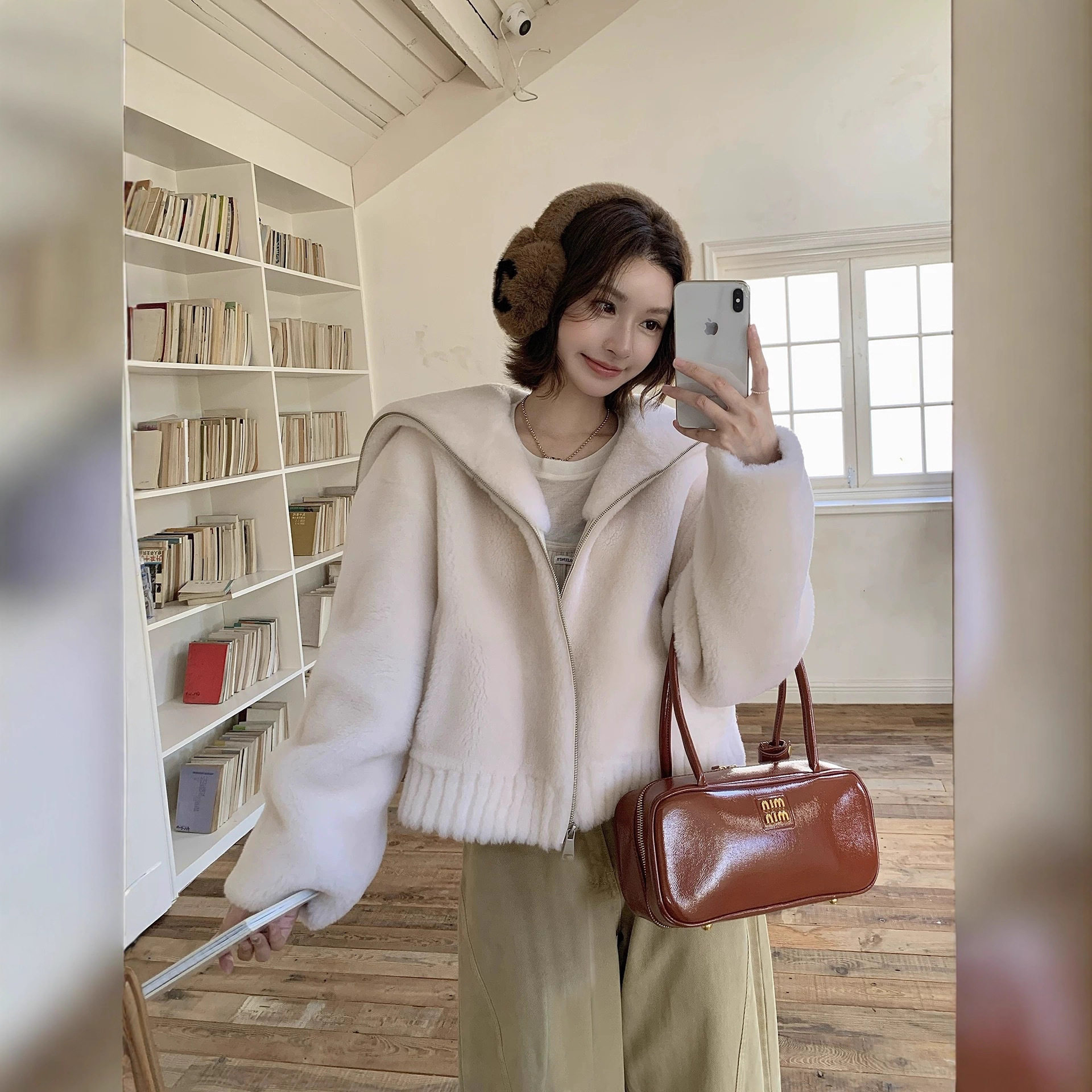 【北欧雪屋】100绵羊毛领羊羔毛皮草外套女2025冬羊剪绒大衣