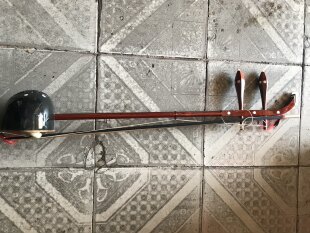 练习椰胡琴