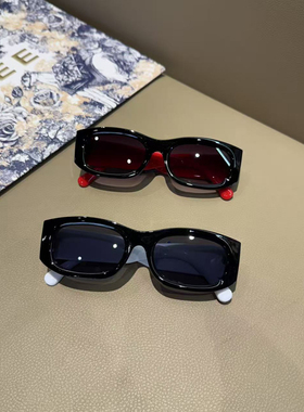 2025新款拼接墨镜辣妹前卫方框太阳镜遮阳显瘦大脸开车度假近视