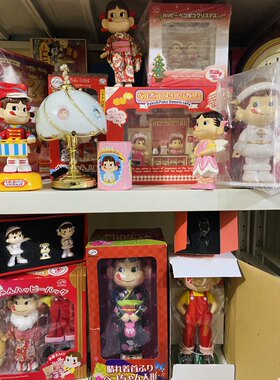 日本不二家牛奶妹peko酱 中古周年盒娃 铁盒 存钱罐 台灯 发条