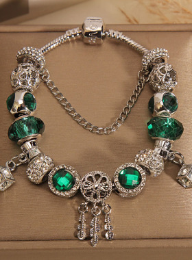 diy宫廷复古绿捕梦网吊坠手镯女