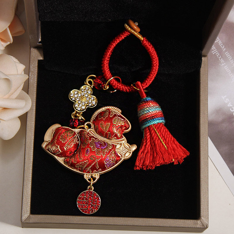 非遗手工宋锦双面马上有钱花车挂包挂钥匙挂件新中式国风手机挂饰,服饰配件/皮带/帽子/围巾,包挂件,淘宝优惠券,粉丝福利购,淘宝优惠卷