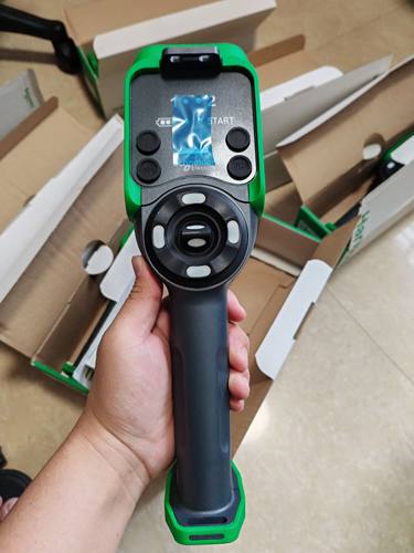 施耐德遥控器ZART8L  拍前询价