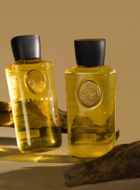 REVANNA沉香玫瑰香氛沐浴凝露持久留香深层保湿滋养