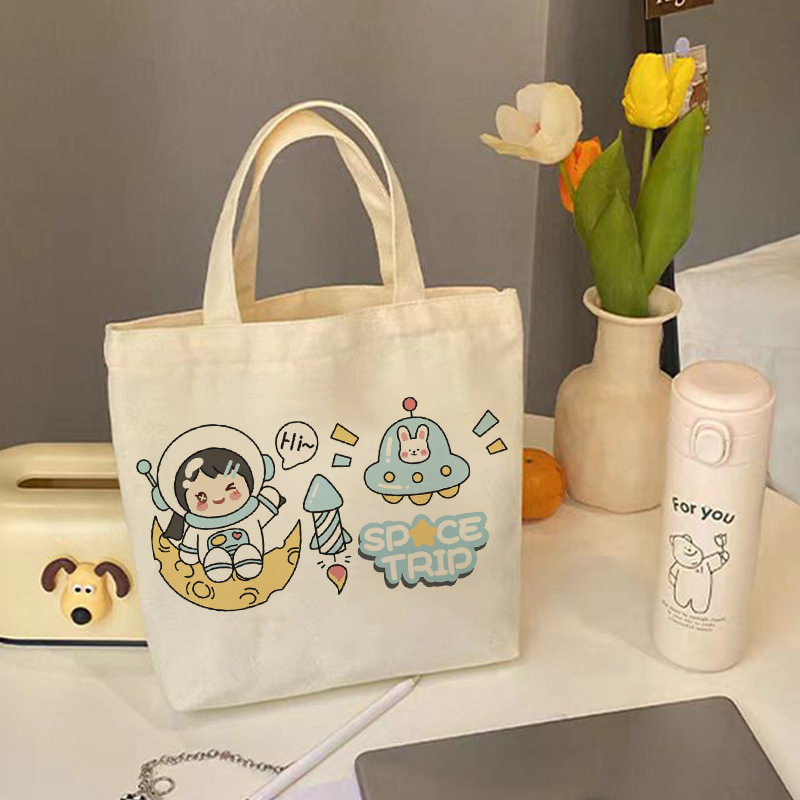 通用卡通手拎包帆布手提包饭盒学生便当礼品袋女生上班生日伴手,箱包皮具/热销女包/男包,时尚帆布包,淘宝优惠券,粉丝福利购,淘宝优惠卷