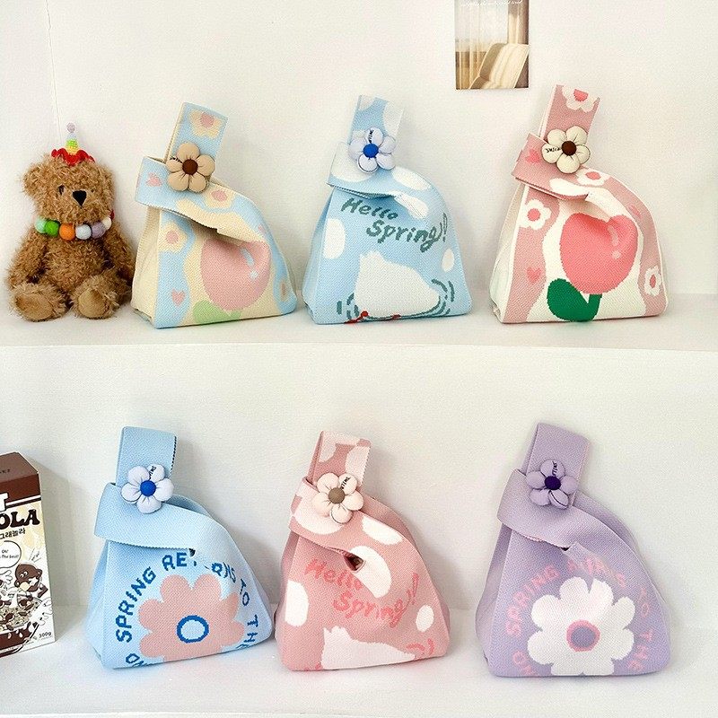 大容量针织包百搭手提针织包可爱通勤饭盒包伴手礼新品卡通花朵风,箱包皮具/热销女包/男包,通用款女包,淘宝优惠券,粉丝福利购,淘宝优惠卷