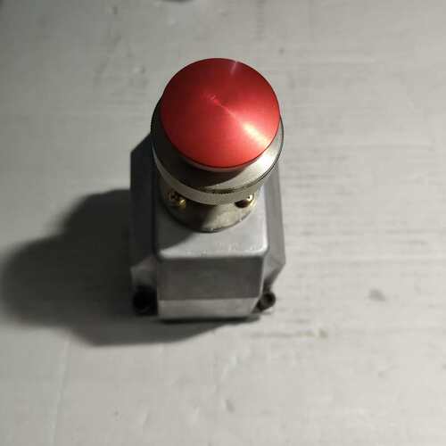 议价S06 100V K-WL71-0C 急停按钮开关 原可维修