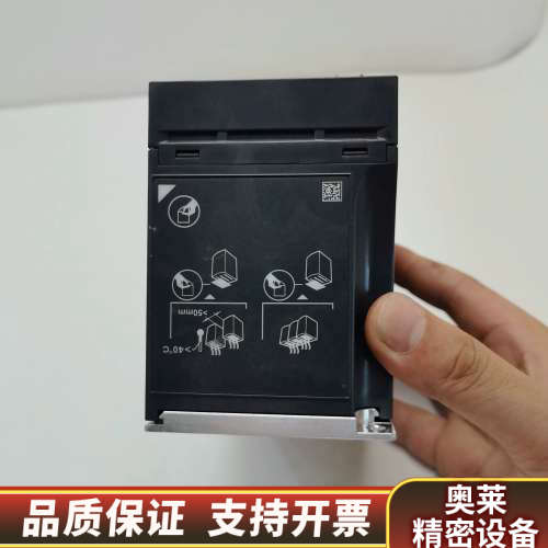 东芝VFS15-2002PM变频器，，0.2KW/2.询价