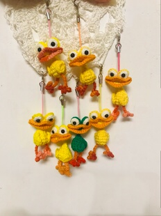 【赞单】丑小鸭丑萌可爱小鸭子编织毛线钩织小黄丑鸭挂件成品