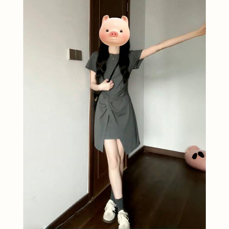 夏季小个子灰色a字连衣裙子女装2025新款今年流行爆款短裙高级感
